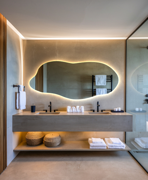 Specchio forma irregolare con led 45x100 cm