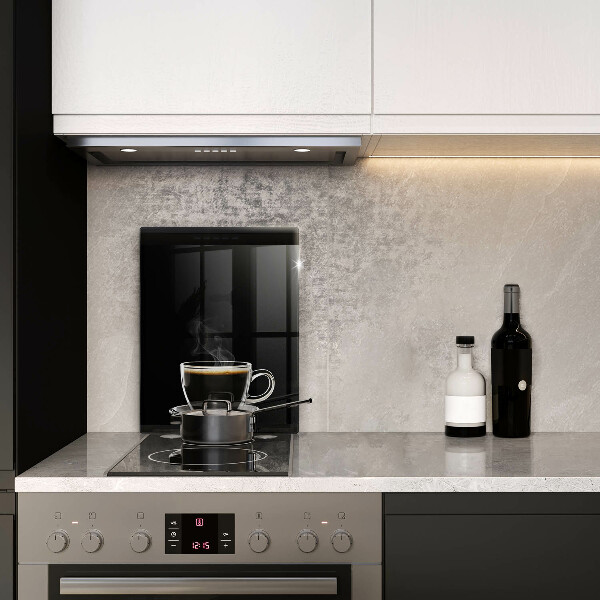 Tagliere in vetro Un bicchiere di caffè caldo