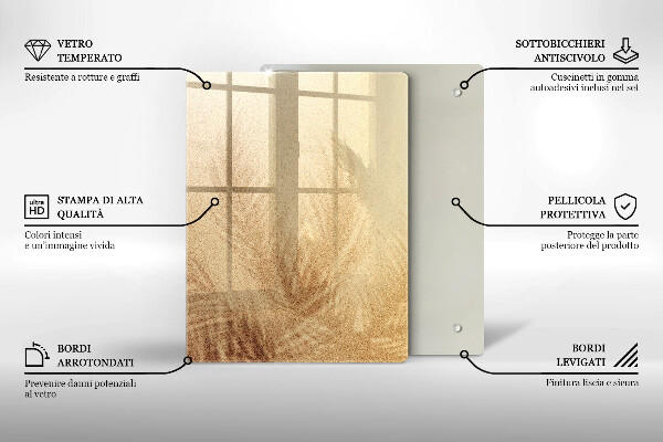 Tagliere in vetro Noci su sfondo bianco
