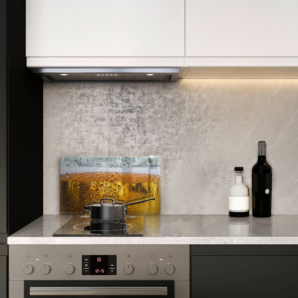 Tagliere in vetro Bicchiere di birra bagnato