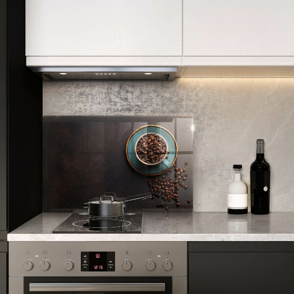 Tagliere in vetro Una tazza di chicchi di caffè