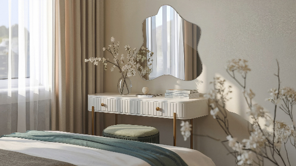 Specchio irregolare a forma di macchia 48x48 cm