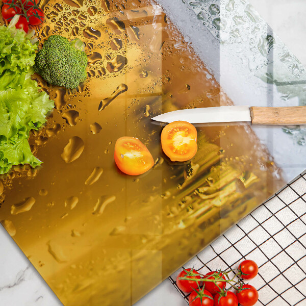 Protezione piano cottura Bicchiere di birra bagnato