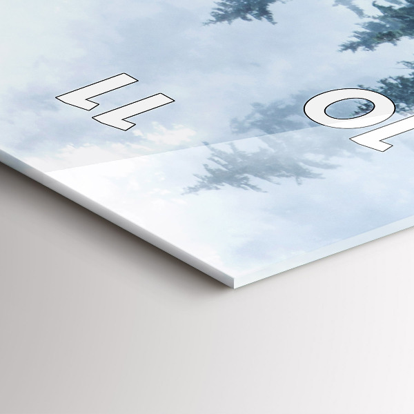 Orologio verticale Paesaggio montano nebbioso