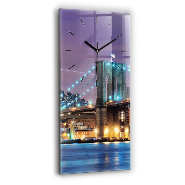 Orologio verticale Ponte di Brooklyn e East River