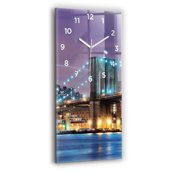 Orologio verticale Ponte di Brooklyn e East River