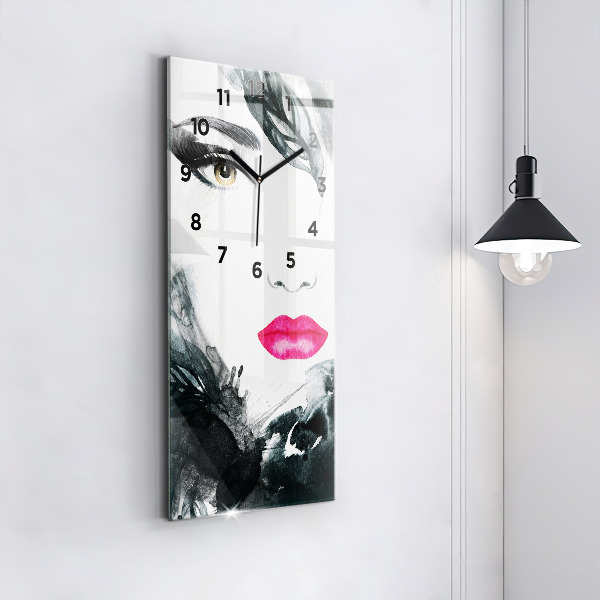 Orologio verticale Ritratto di una donna labbra rosse