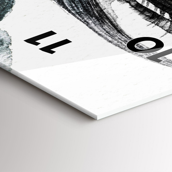 Orologio verticale Ritratto di una donna labbra rosse