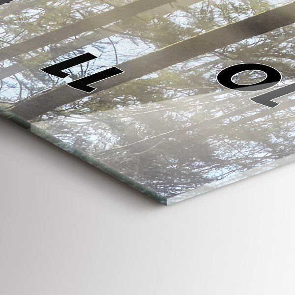 Orologio verticale Foresta nella nebbia