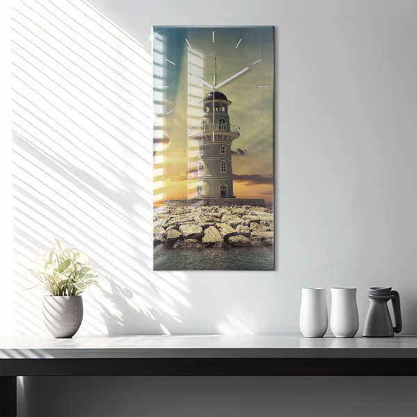 Orologio verticale Faro sull'acqua