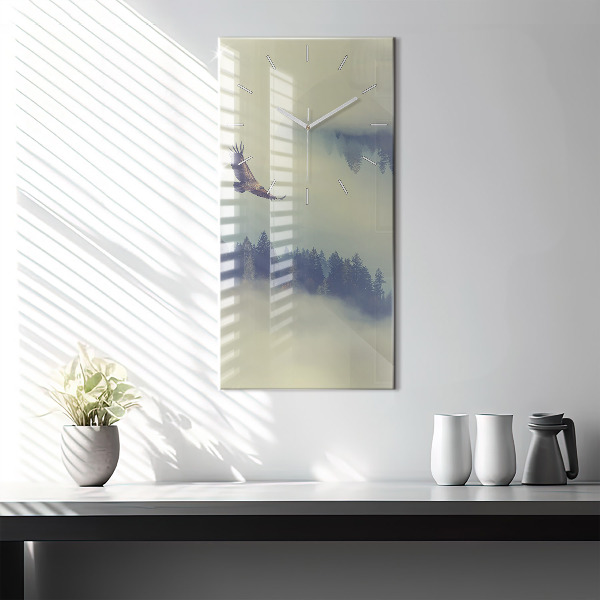 Orologio verticale Aquila della foresta nebbiosa