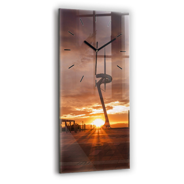 Orologio verticale Parco Olimpico di Barcellona