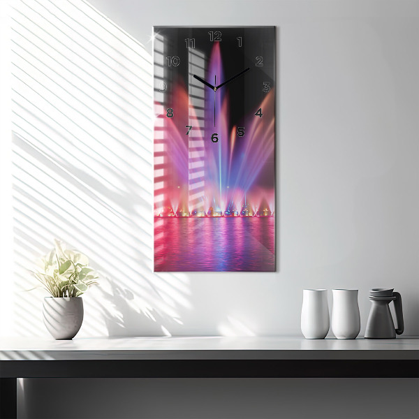 Orologio verticale Fontana di Wroclaw di notte