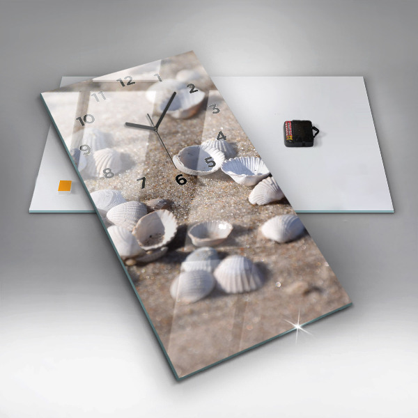 Orologio verticale Conchiglie sulla spiaggia
