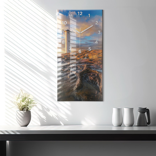 Orologio verticale Il Faro e il Mar Baltico