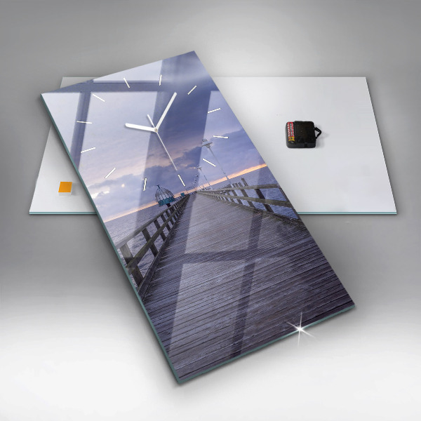 Orologio verticale in vetro Molo sul Mar Baltico