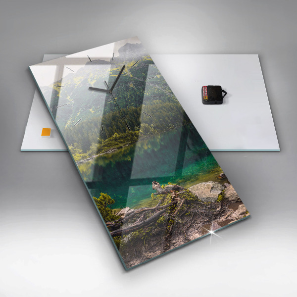Orologio verticale in vetro Morskie Oko nei Monti Tatra