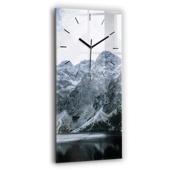 Orologio verticale in vetro Morskie Oko nei Monti Tatra