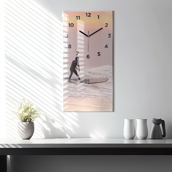 Orologio verticale in vetro Surfista alle Hawaii