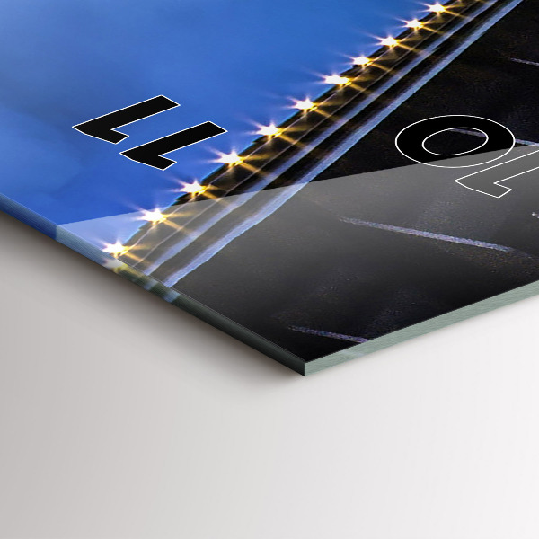 Orologio verticale in vetro Costa rocciosa sotto il ponte