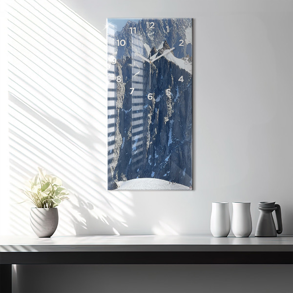 Orologio verticale in vetro Montagne delle Alpi in inverno