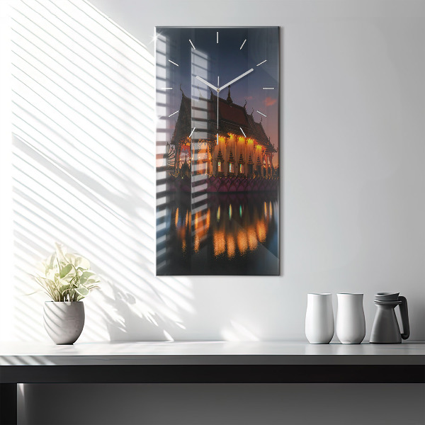 Orologio verticale in vetro Tempio a Bangkok