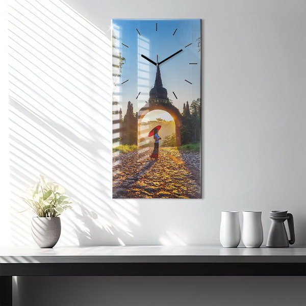 Orologio verticale Parco Surat Thani Thailandia