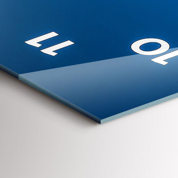 Orologio verticale Marina a Marsiglia Francia