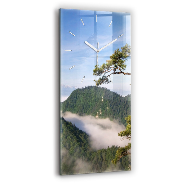 Orologio verticale Picco Sokolica nei Monti Pieniny
