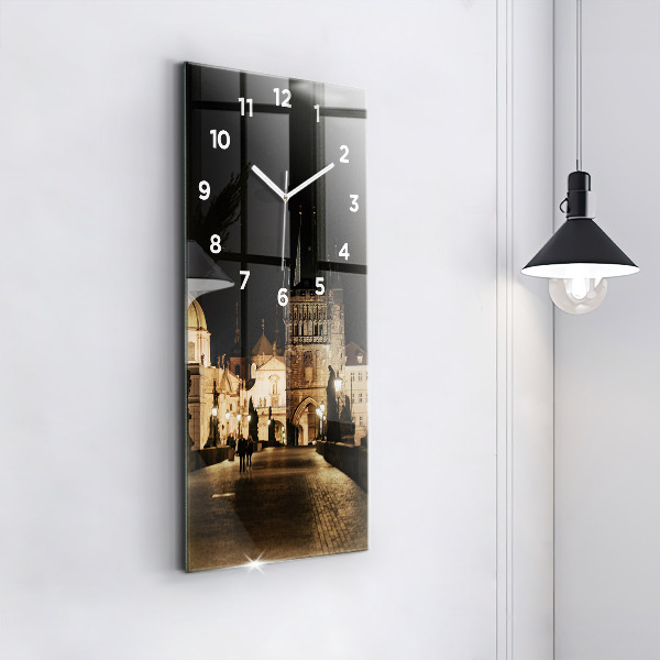 Orologio verticale Ponte Carlo a Praga