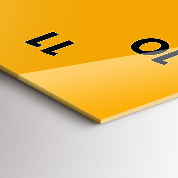 Orologio verticale in vetro Colore giallo dorato