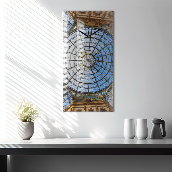 Orologio verticale in vetro Centro commerciale a Milano