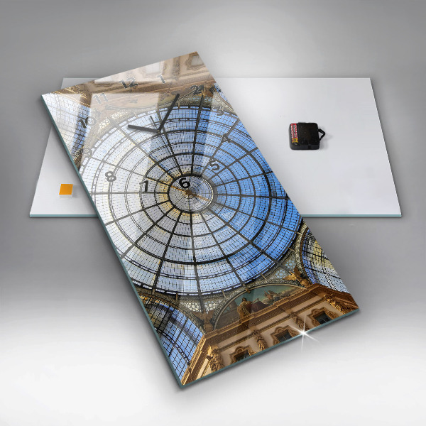 Orologio verticale in vetro Centro commerciale a Milano