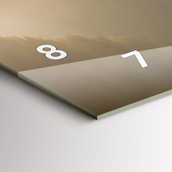 Orologio rettangolare Un albero in montagna