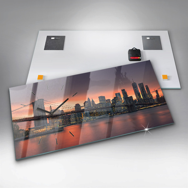 Orologio rettangolare Fiume orientale di New York