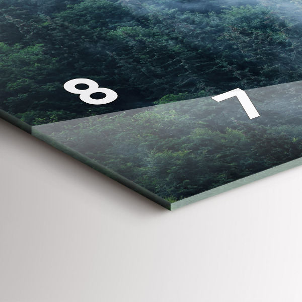 Orologi orizzontali Paesaggio montano nebbioso