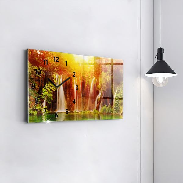Orologi orizzontali Vista della cascata