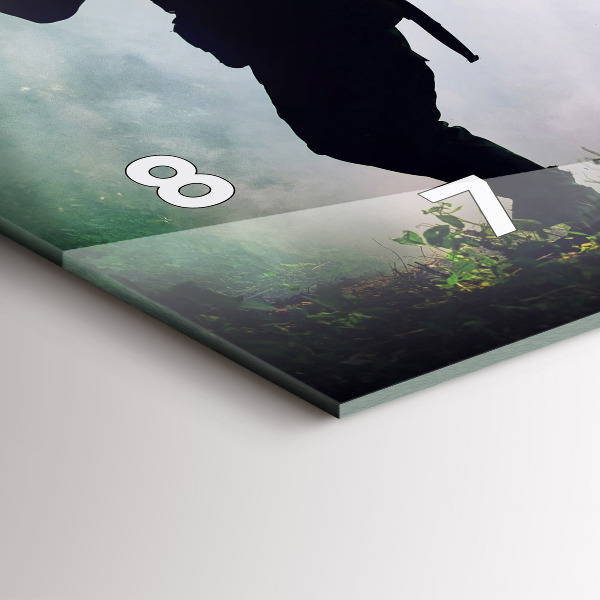 Orologi orizzontali Soldati dell'esercito nella foresta