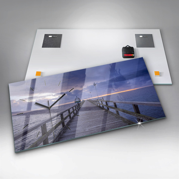 Orologi orizzontali Molo sul Mar Baltico