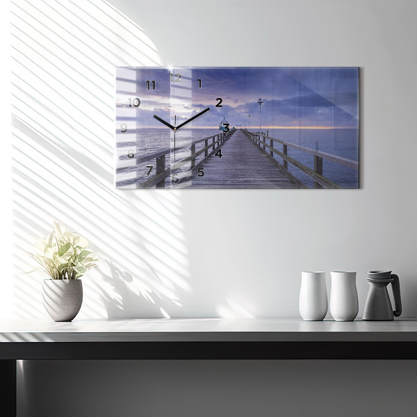 Orologi orizzontali Molo sul Mar Baltico