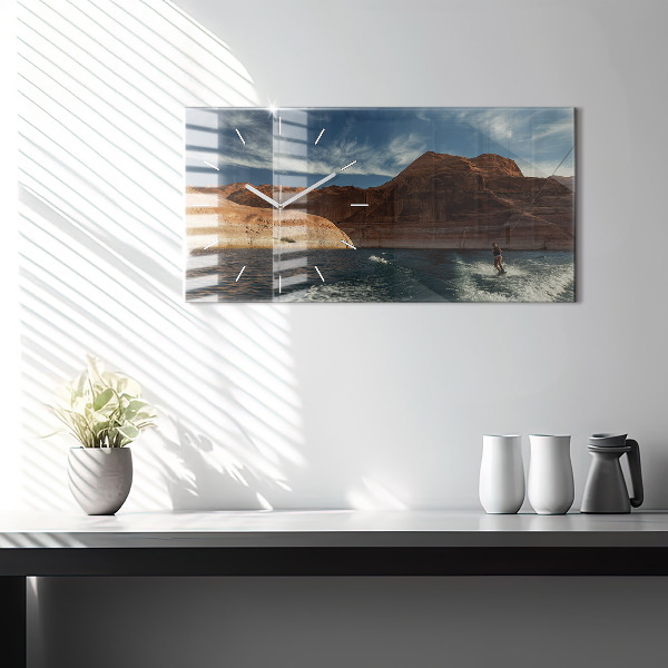 Orologi orizzontali Persona sugli sci d'acqua