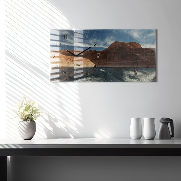 Orologi orizzontali Persona sugli sci d'acqua