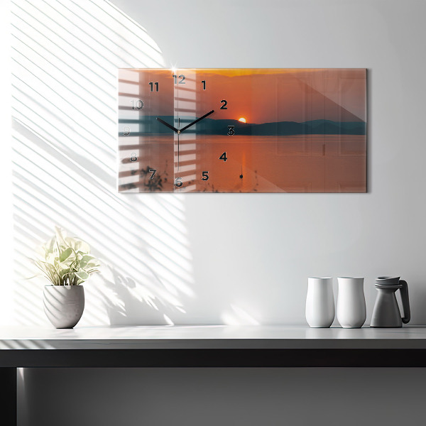 Orologi orizzontali Lago Balaton di sera