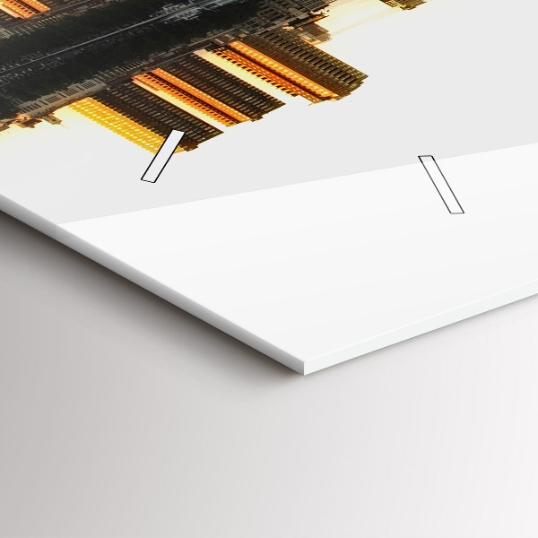 Orologi orizzontali Una città sul fiume