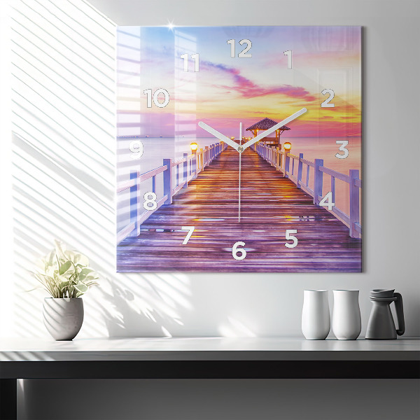 Orologio quadrato Il ponte del porto di sera