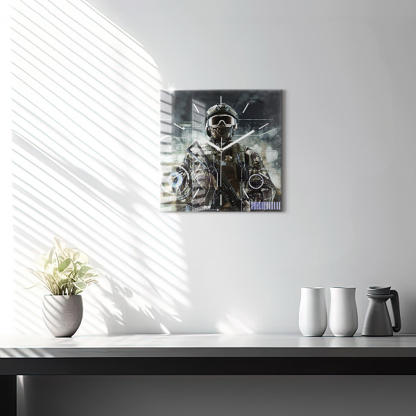 Orologio quadrato in vetro Soldato con una pistola