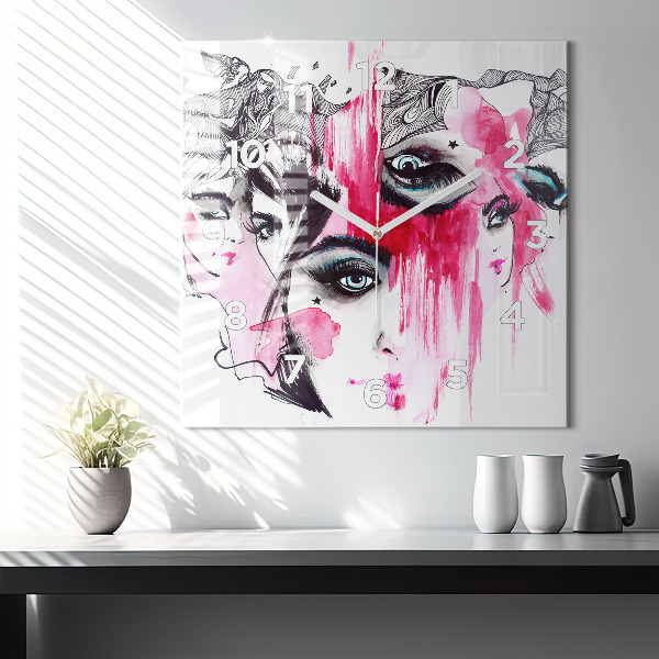 Orologio quadrato I tanti volti dell'astrazione