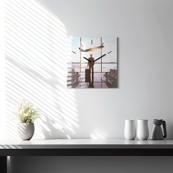 Orologio quadrato Uomo all'aeroporto