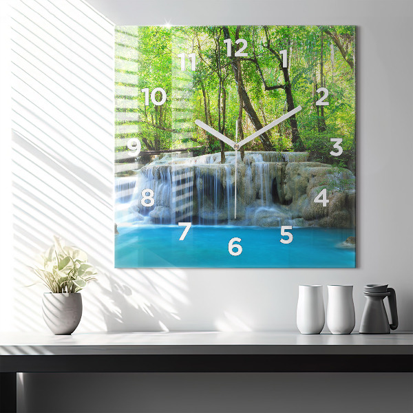 Orologio quadrato Cascata nella foresta