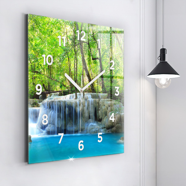 Orologio quadrato Cascata nella foresta